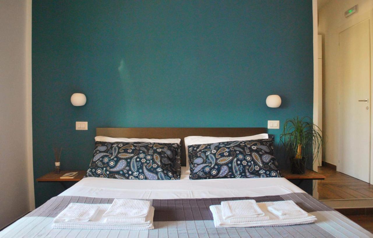 Hub Ferroviario - 12 Posti Letto Per Il Tuo Gruppo A Napoli Con Wifi E Netflix B&B 외부 사진